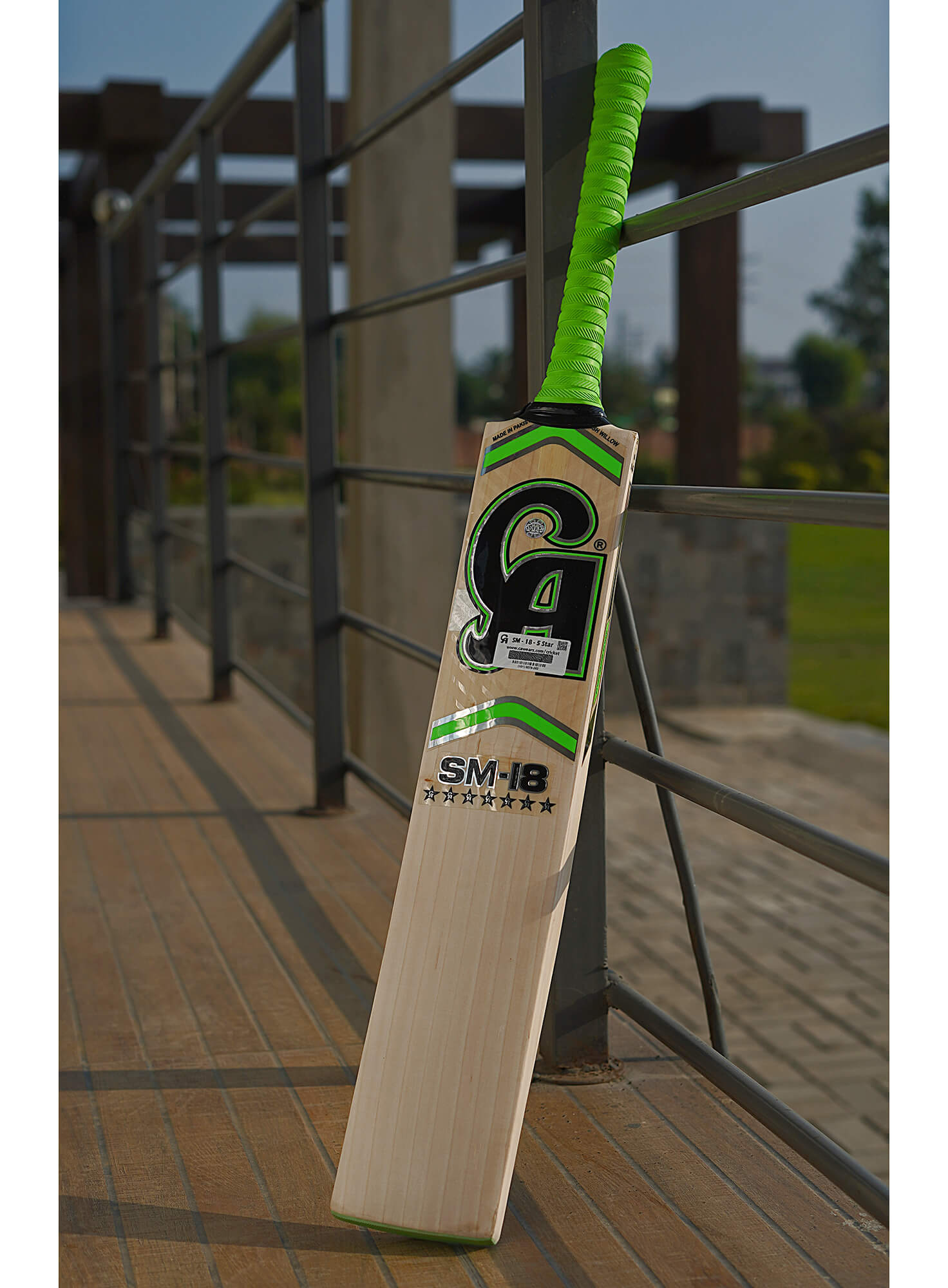 SM-18 7 STAR Cricket Bat