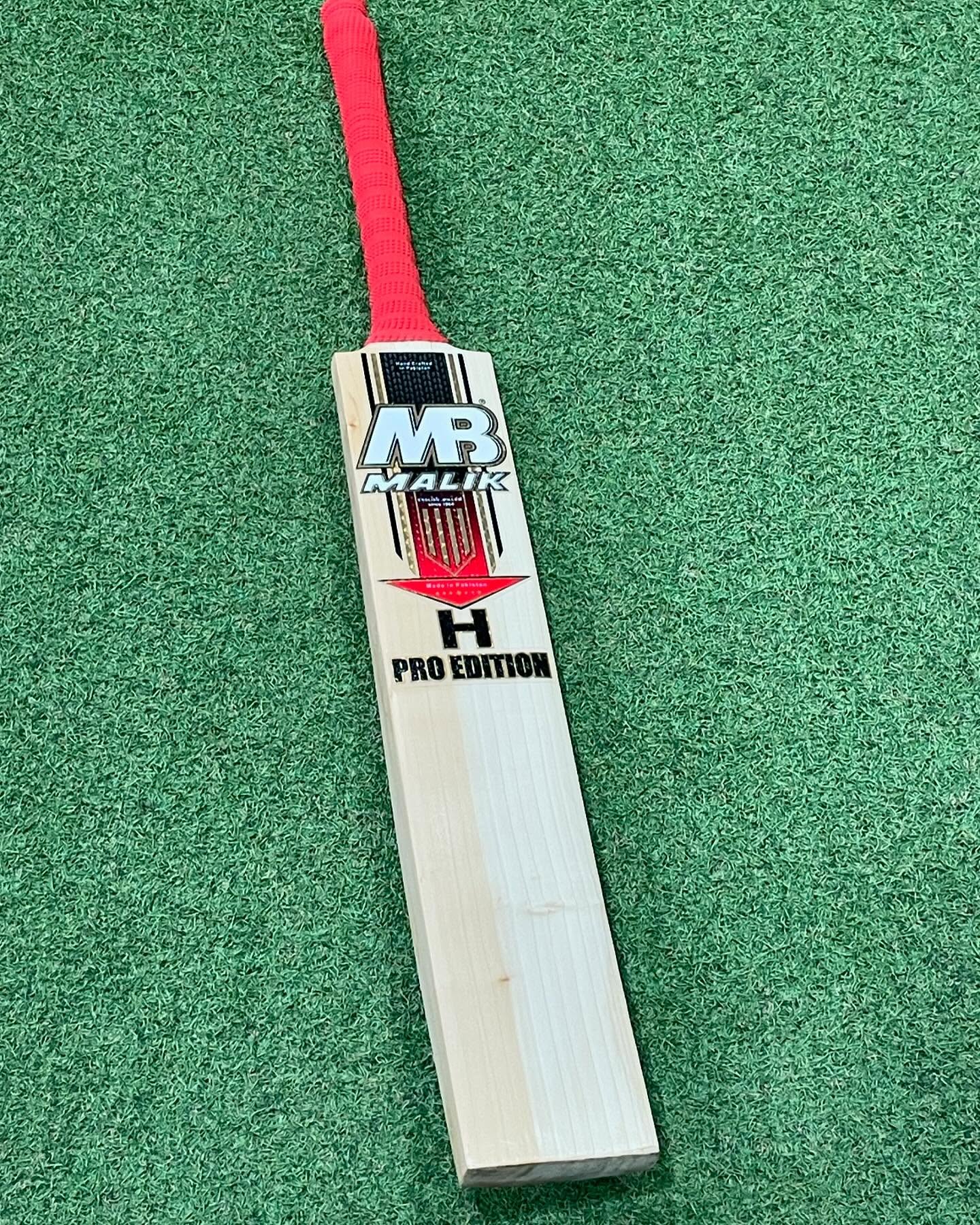 MB Malik H Pro English Willow Short Handel Bats
