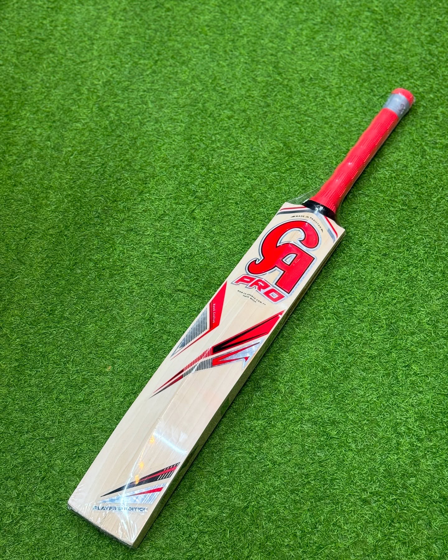 CA PRO PLAYER EDITION ENGLISH WILLOW SHORT HANDEL BAT