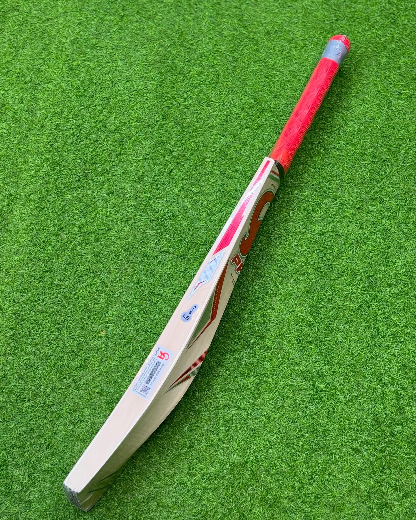 CA PRO PLAYER EDITION ENGLISH WILLOW SHORT HANDEL BAT