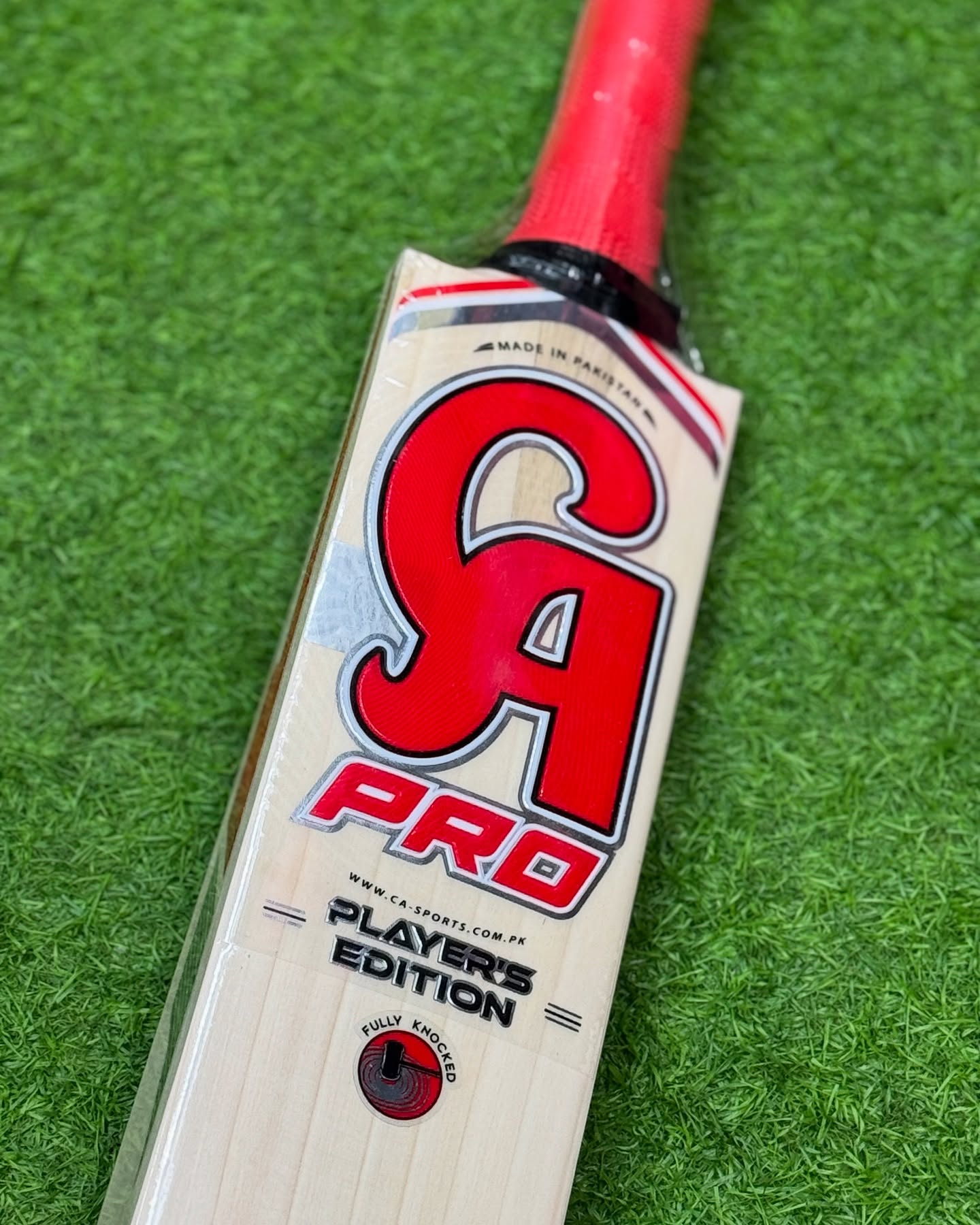 CA PRO PLAYER EDITION ENGLISH WILLOW SHORT HANDEL BAT