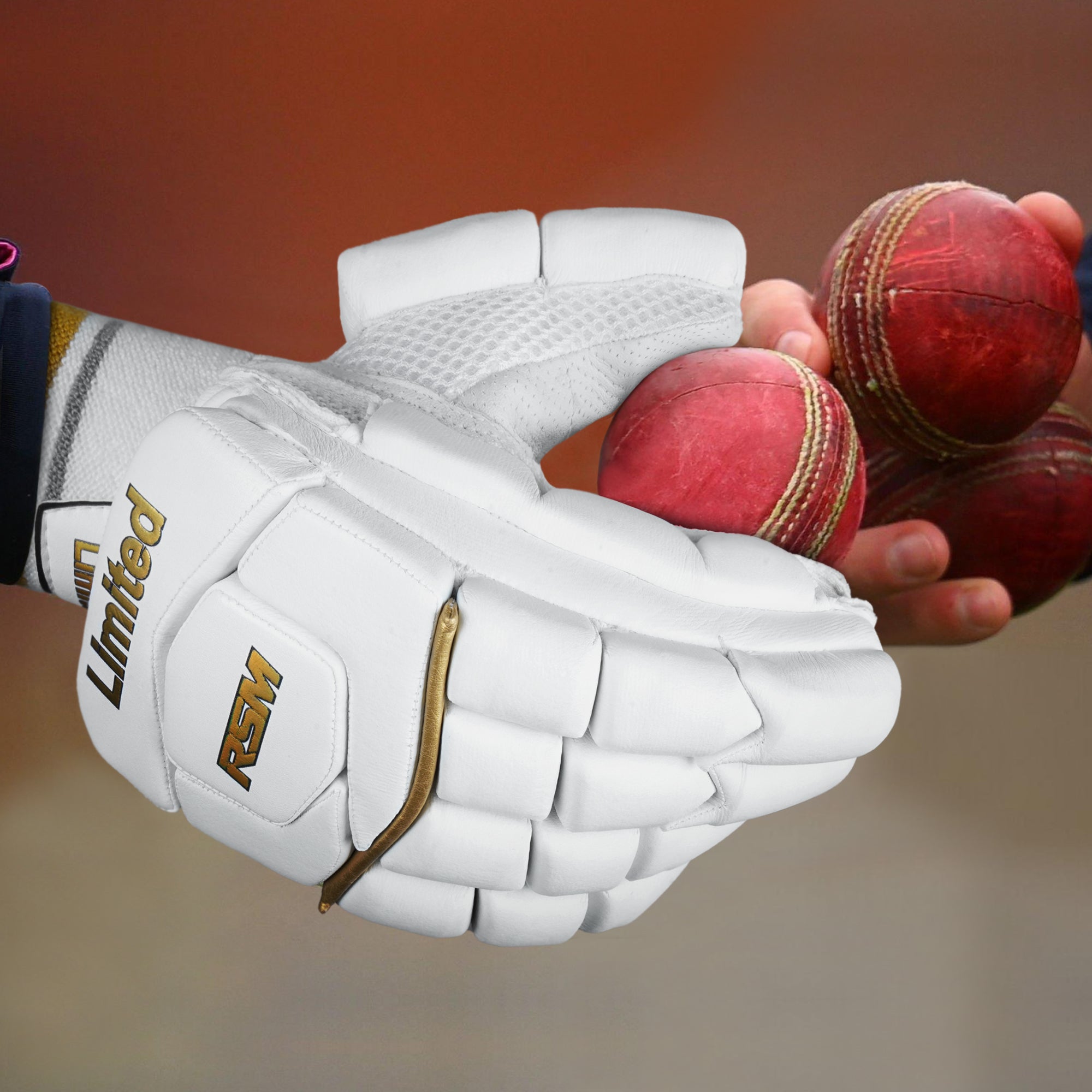 RSM Gold Limited Edition Batting Gloves Standard Size