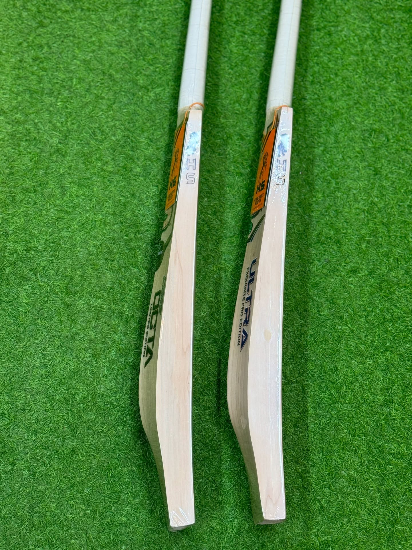 HS Octa English Willow Short Handel Cricket Bat