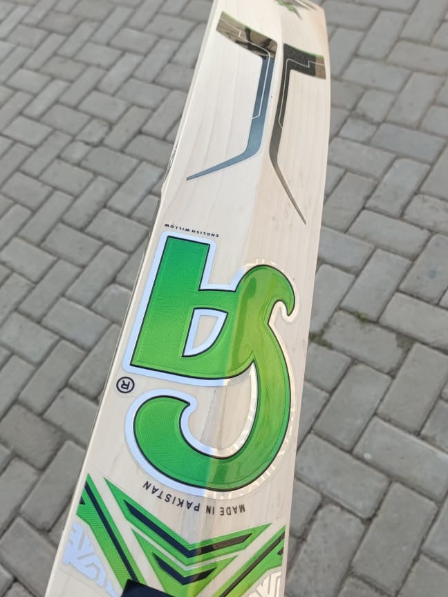 CA BA 56 English Willow Cricket Bat Short Handel