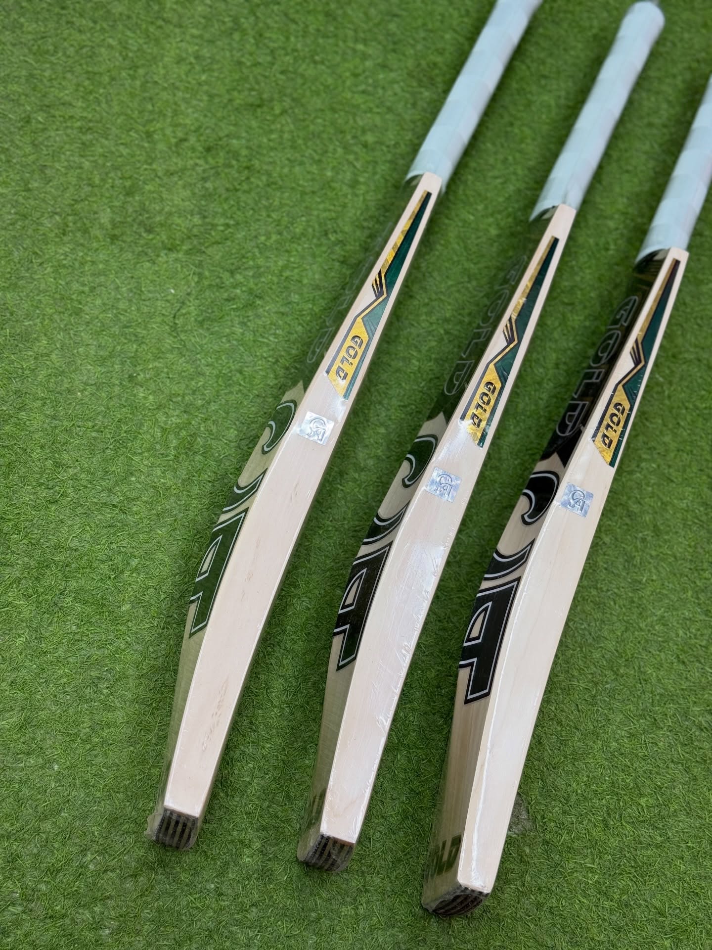 CA GOLD 15000 ENGLISH WILLOW CRICKET BAT SHORT HANDEL