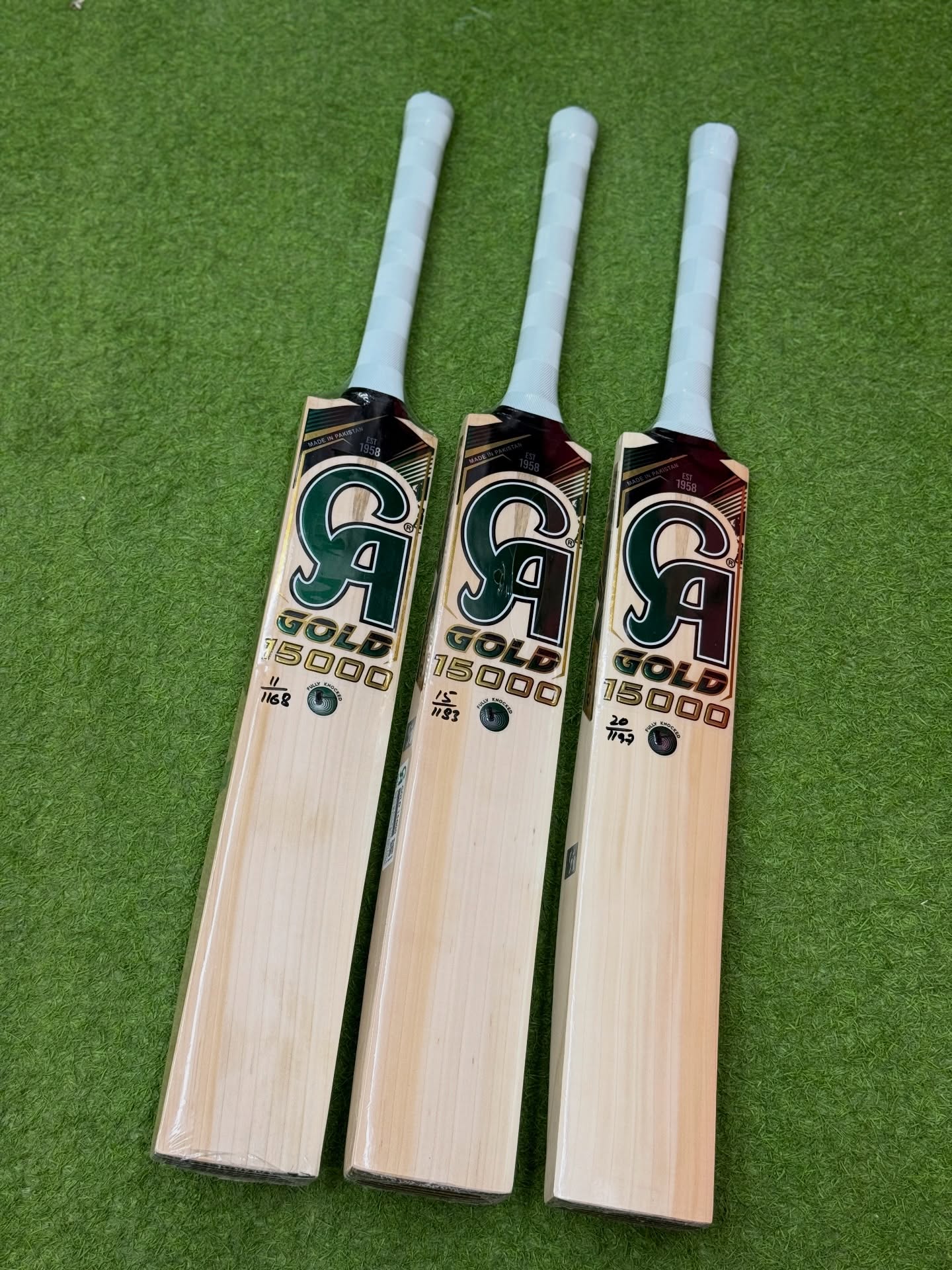 CA GOLD 15000 ENGLISH WILLOW CRICKET BAT SHORT HANDEL
