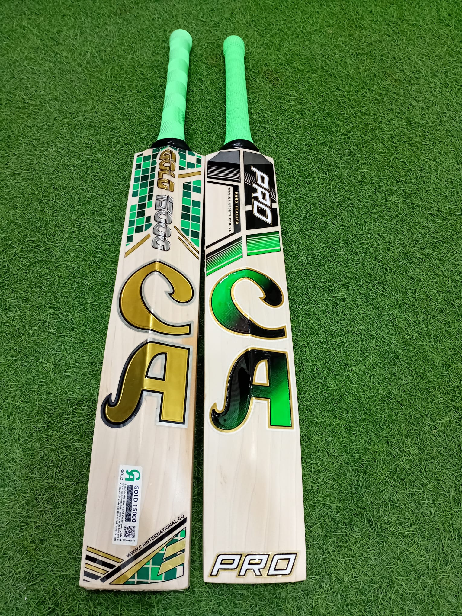 CA PRO 15000 LIMITED EDITION CRICKET BAT