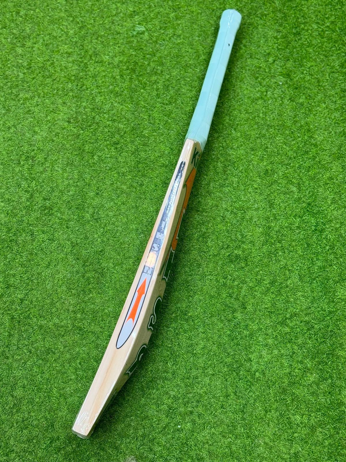 Ihsan King Classic Cricket Bat