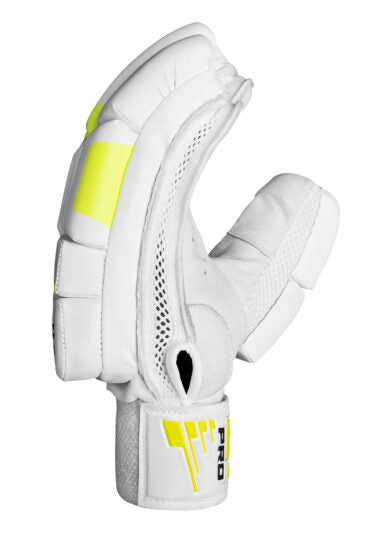 CA Pro 8000 Batting Gloves