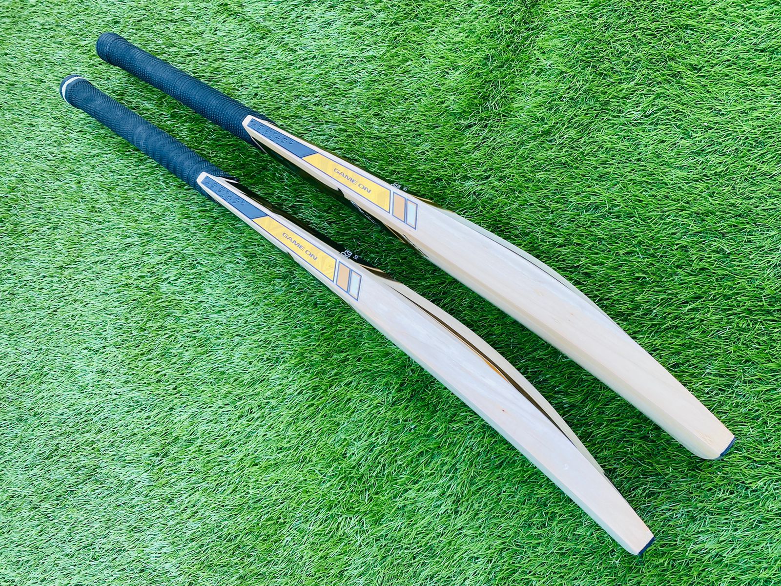 RSM RAINA EDITION CRICKET BAT