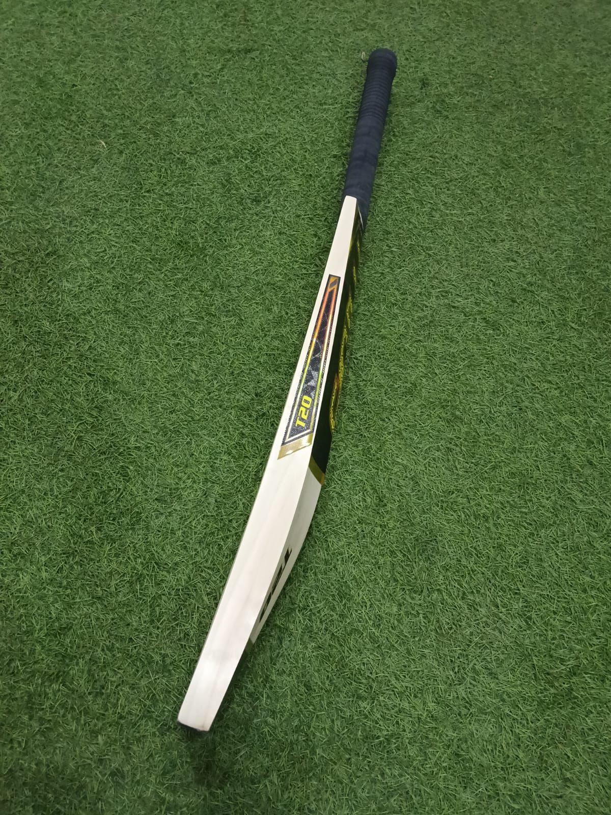 MIDS T-20 ENGLISH WILLOW CRICKET BAT