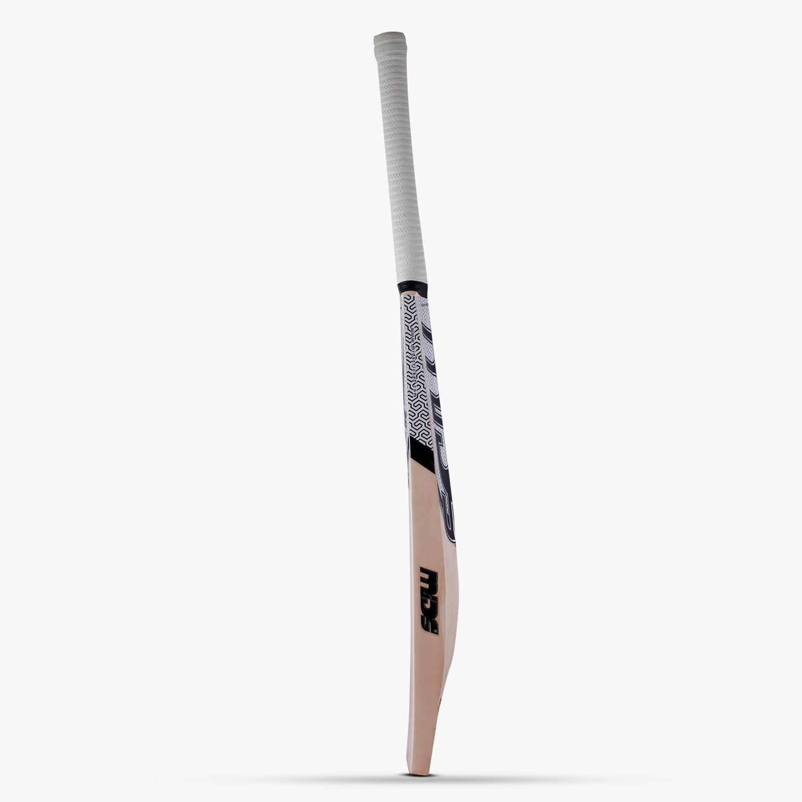294149b1bc05bb1c81f36ee8a45d0f41.jpg MIDS PLUS EDITION CRICKET BAT - Image 2