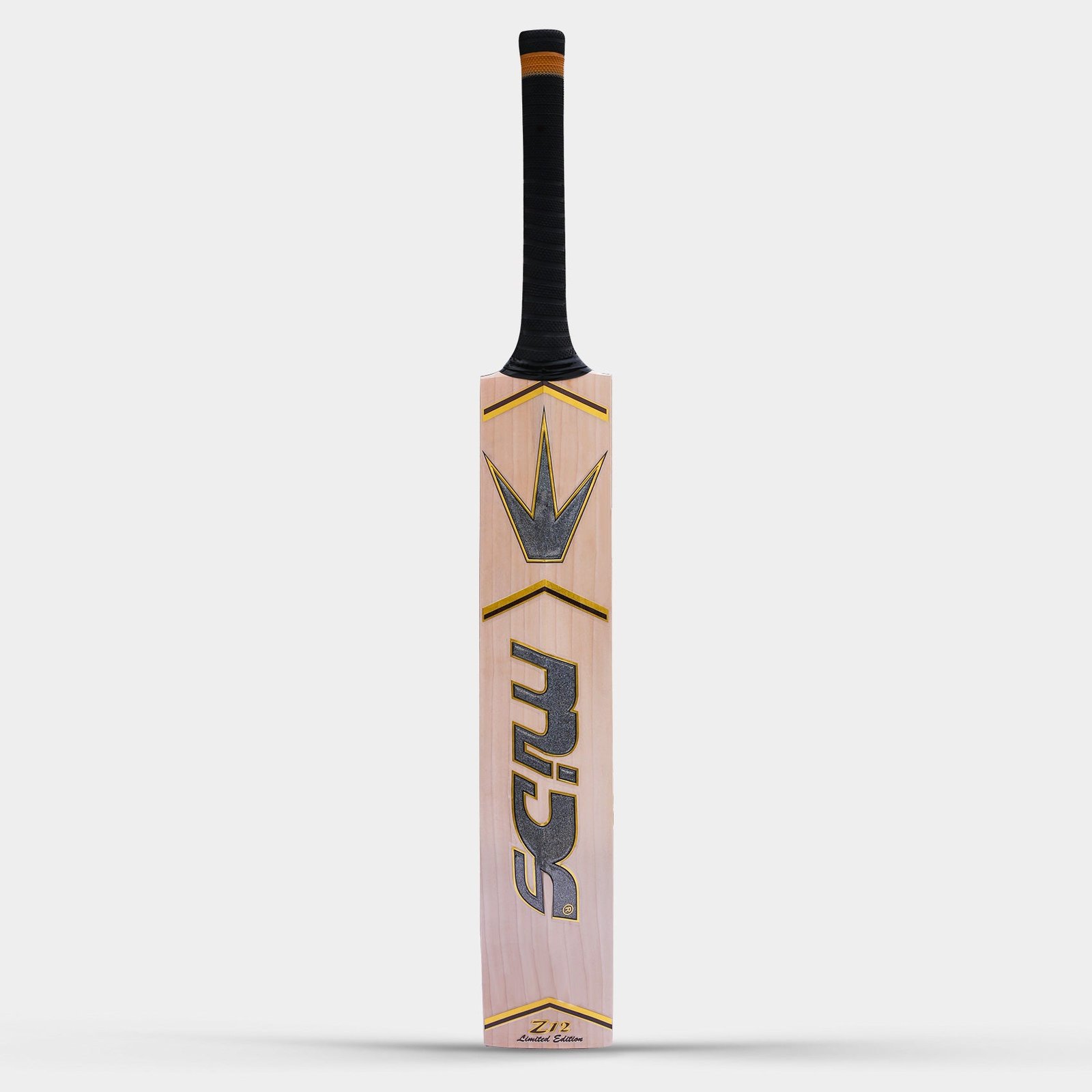 3c688ea373a30209cc3d5fd9046b7c02.jpg MIDS Z-12 CRICKET BAT - Image 3