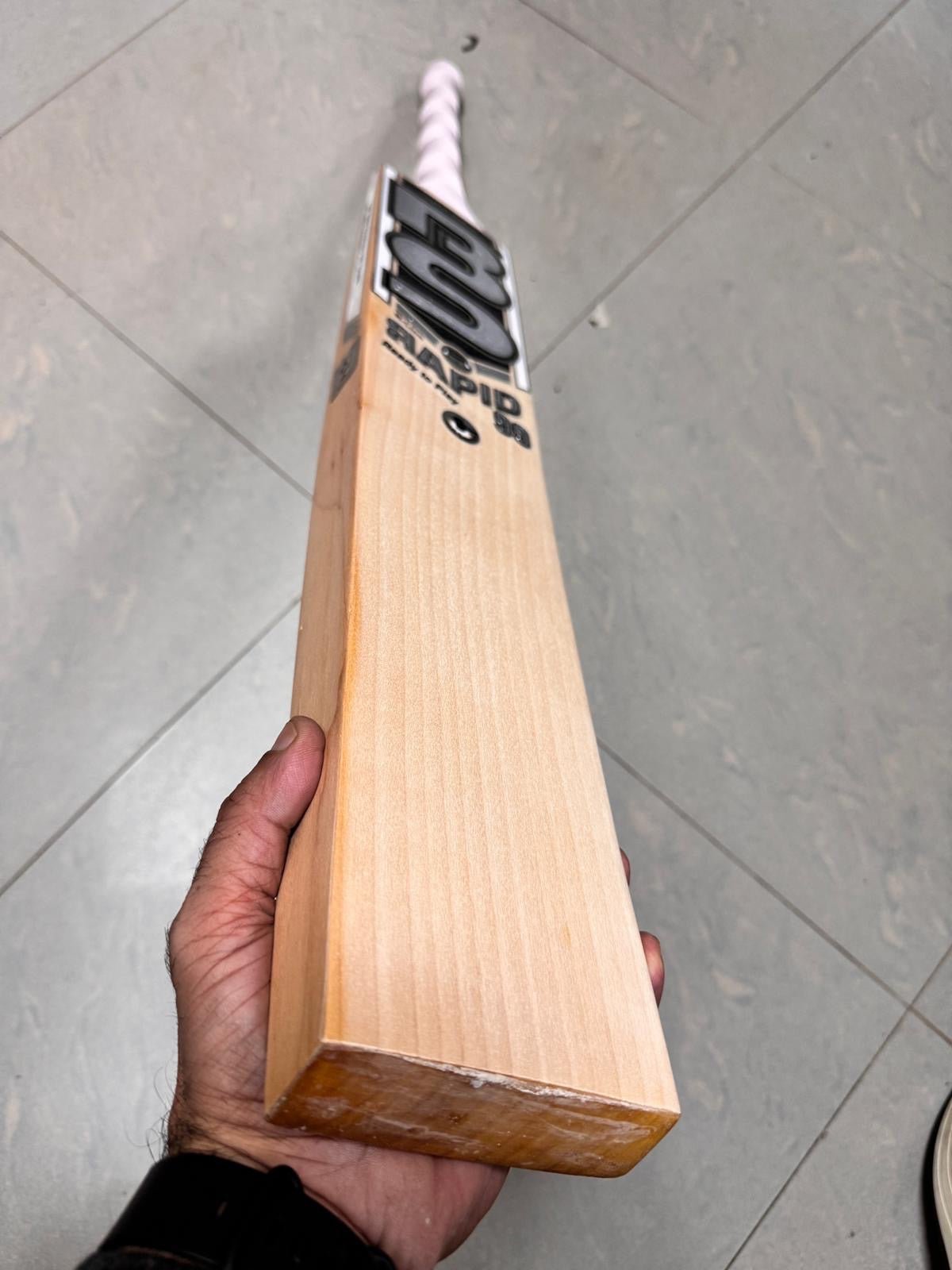 587637115_18115646989561995_8051815422304997600_n.jpg BS Rapid 99 English Willow Cricket Bat Short Handel - Image 4