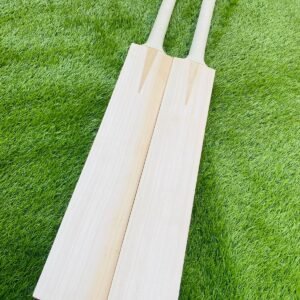 ENGLISH WILLOW PLAIN GRADE 1 CRICKET BAT SHORT HANDEL
