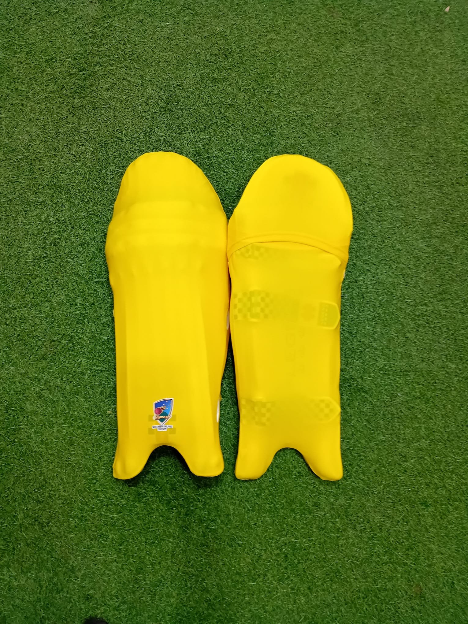 d2925fad-bc65-4ef4-b56b-aa592df7ca59_04f0ca35-a9f2-45c4-ac68-a20fb8fff1cc.jpg Cricket Batting Clads Yellow Color Size Men Women Youth - Image 2